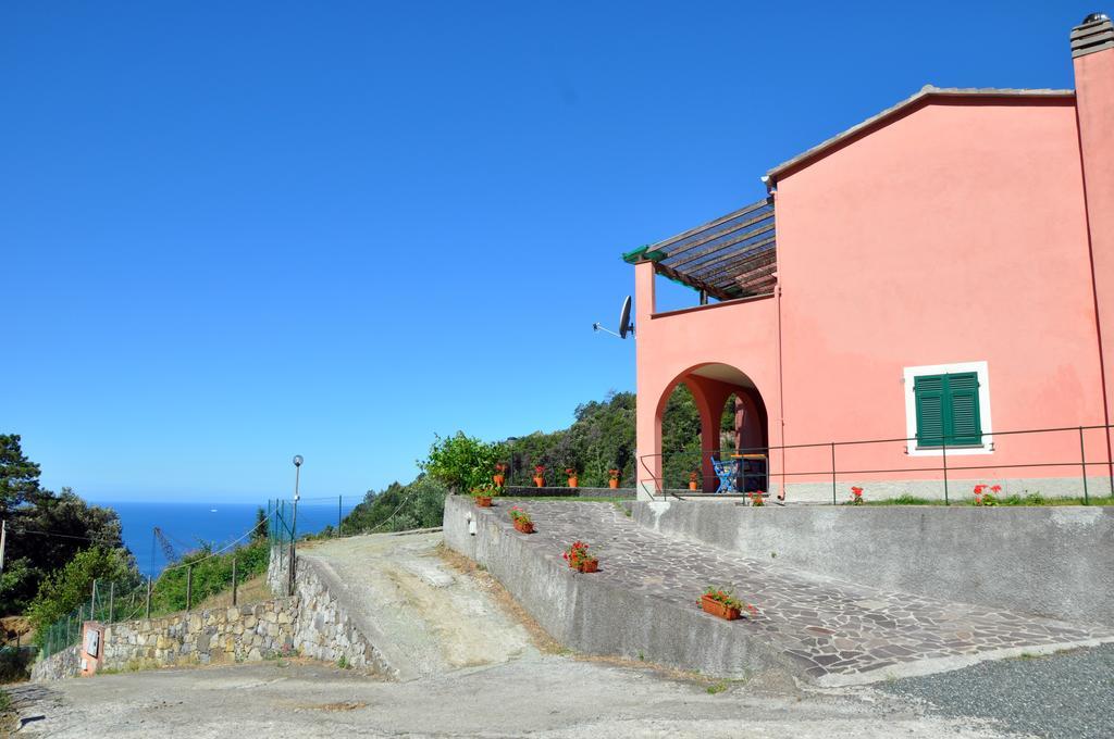 Rossola House Apartment Bonassola Bilik gambar